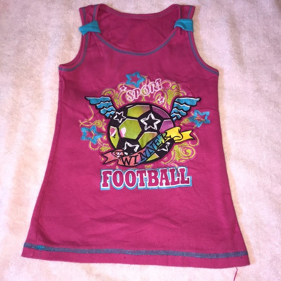 3 Tank Tops - Picture 4 of 7